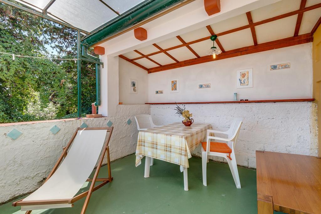 וולי לוסיניי Apartments Josip & Maria מראה חיצוני תמונה